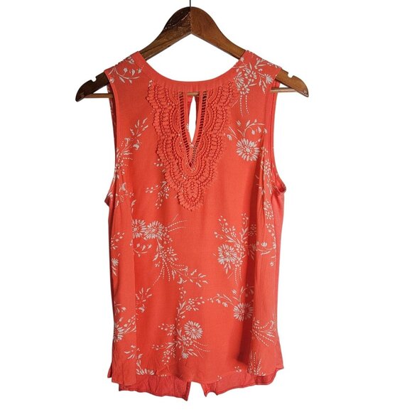 Danielrainn Tops - Danielrainn Crochet Keyhole Floral Sleeveless Blouse Women Size M